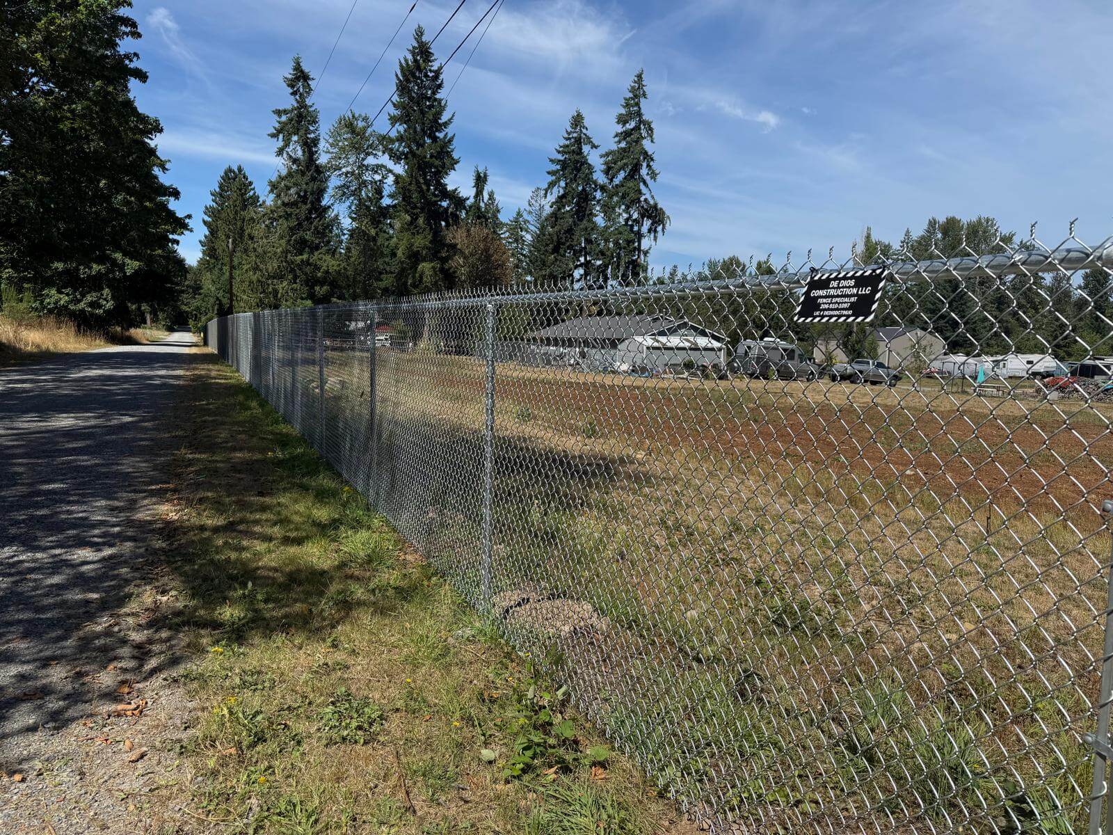 De Dios Construction LLC chainlink fence