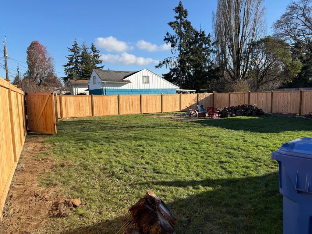 De Dios Construction LLC fence 2