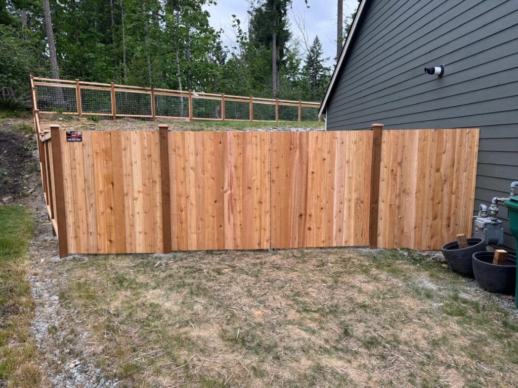 De Dios Construction LLC fence 4