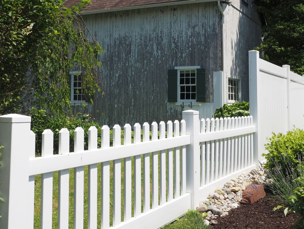 Dediosfence vinylfence img 01